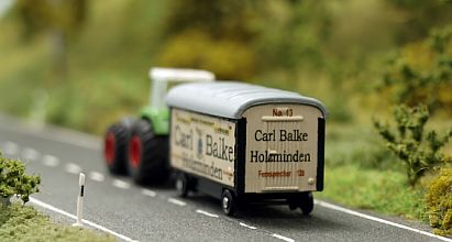 1840 Balke - Mbelwagen - hellelfenbein - RAL 1015 - hinten - Internet